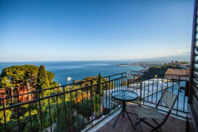 Отель Panoramica sul mare - Taormina  Таормина
